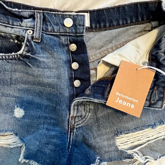 Reformation High Waisted Jean Shorts Sz 25 NWT - Picture 2 of 4